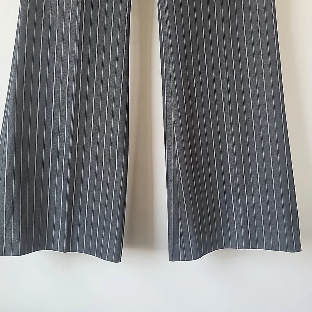 Body by Victoria Dress Pant Wide Leg Pinstripe Women's 8 Short Pants Slacks - Picture 4 of 9